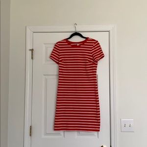 Old navy red and white striped dress! (size s)